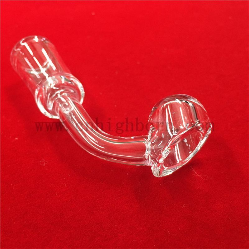透明的石英玻璃杯