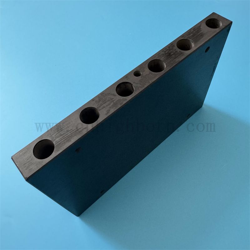 定制的SIC陶瓷板碳化硅带有孔的木板陶瓷件