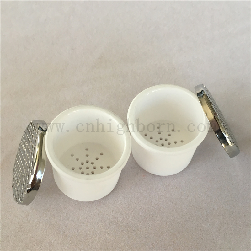 定制的氧化铝坩埚带孔盖Al2O3陶瓷锅