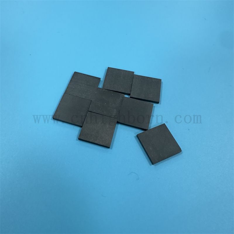 定制的黑色氧化锆不规则板零件绝缘子ZRO2陶瓷板