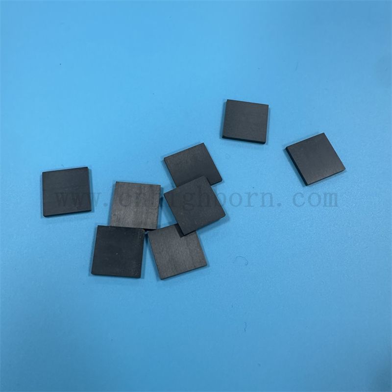 定制的黑色氧化锆不规则板零件绝缘子ZRO2陶瓷板