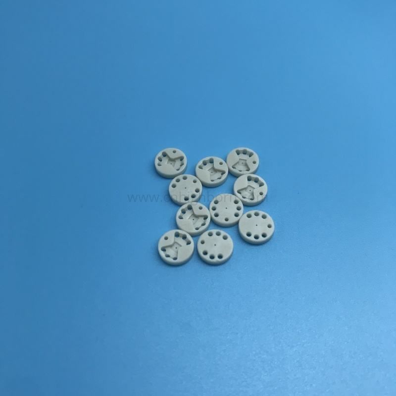 定制 AlN 氮化铝陶瓷 陶瓷星形穿孔基板