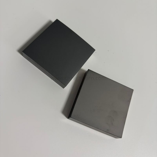 定制尺寸 SiC 抗冲击结构陶瓷板