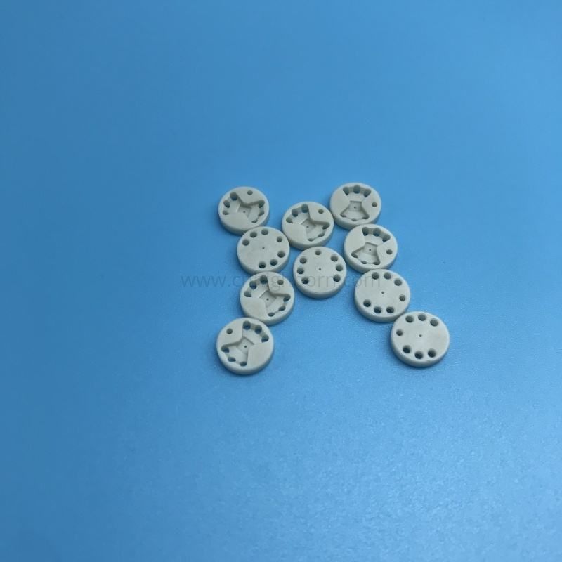 定制 AlN 氮化铝陶瓷 陶瓷星形穿孔基板