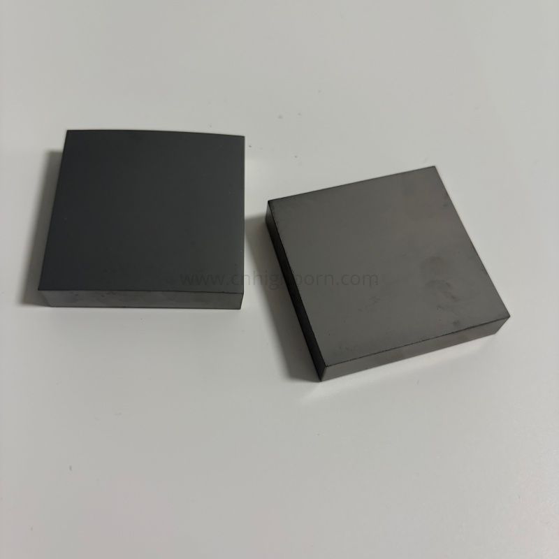 定制尺寸 SiC 抗冲击结构陶瓷板